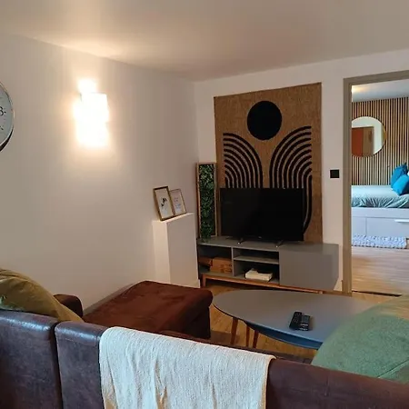 Appartement Cosy Central - Parking Inclus Manosque Exterior foto